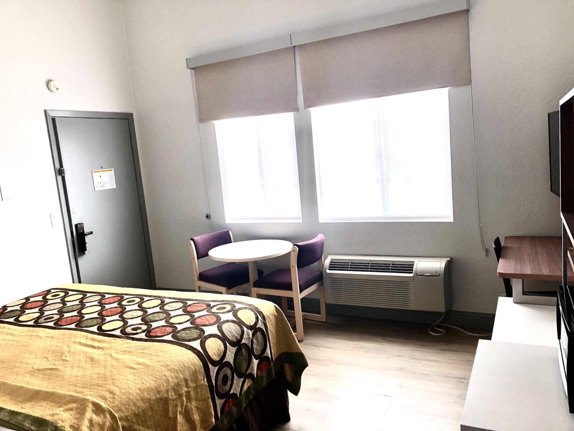 Super 8 By Wyndham Fort Bragg Esterno foto